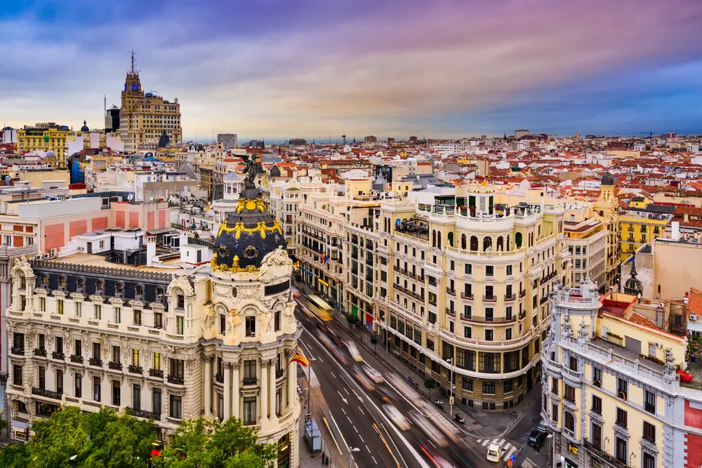 Madrid M&aacute;s im&aacute;genes en <a href="https://depositphotos.com/es/" target="_blank" rel="noopener noreferrer">Depositphotos Espa&ntilde;a</a>.
    </figcaption>
  </figure>