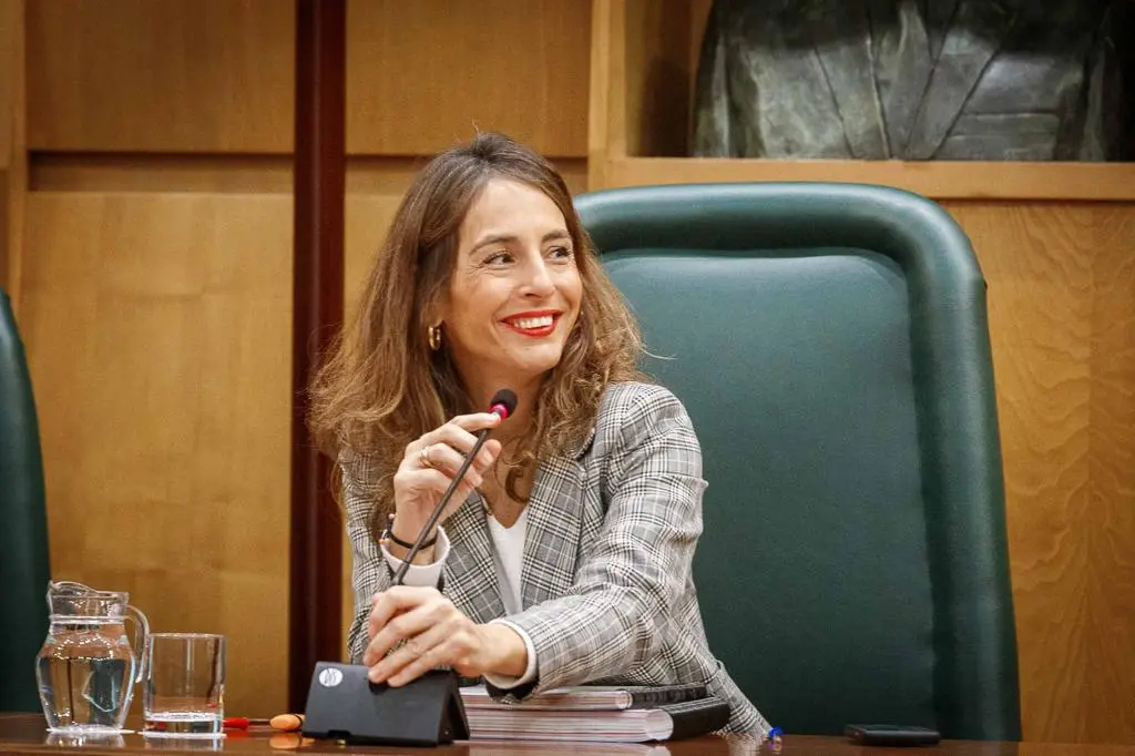 Natalia Chueca alcaldesa de Zaragoza