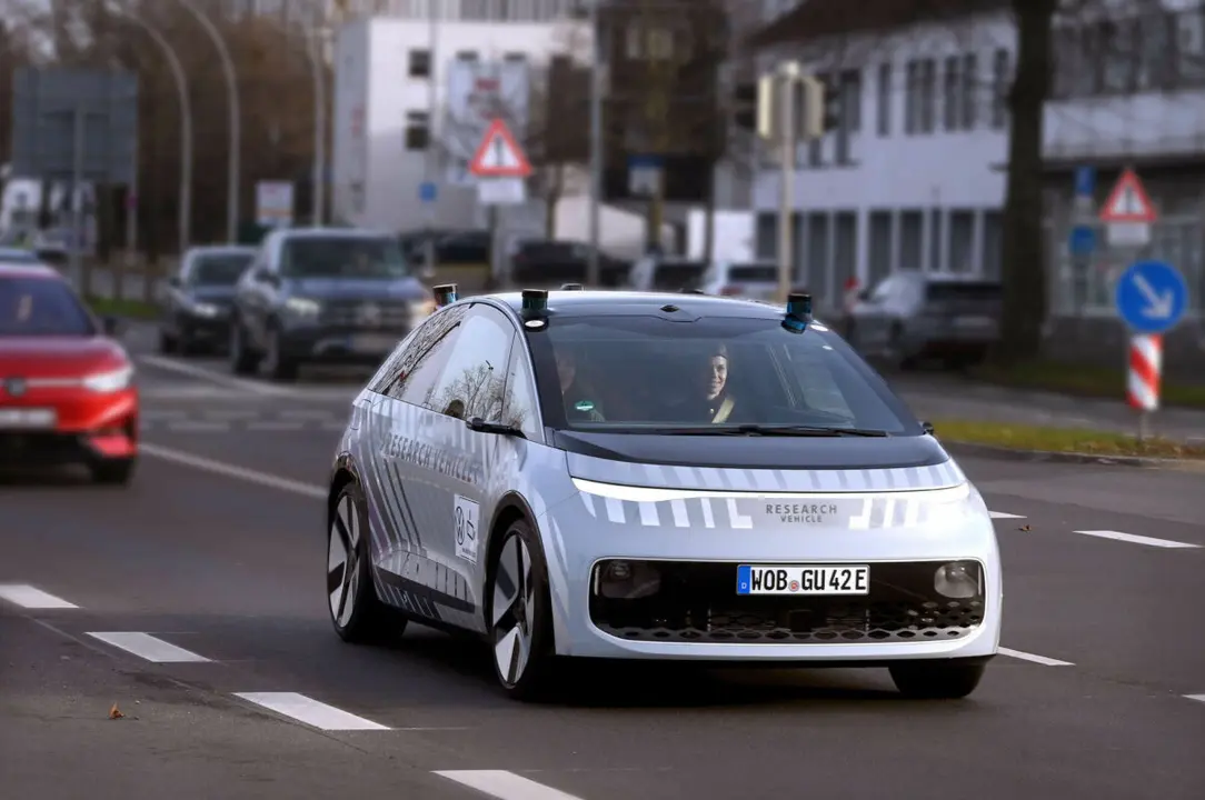 El Grupo Volkswagen inicia las pruebas de veh&iacute;culos aut&oacute;nomos con su Gen.Urban en Wolfsburg