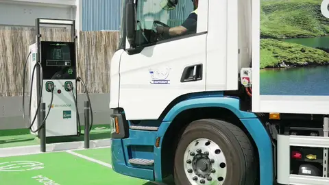 cami&oacute;n el&eacute;ctrico