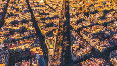 Barcelona. M&aacute;s im&aacute;genes en <a href="https://depositphotos.com/es/" target="_blank" rel="noopener noreferrer">Depositphotos Espa&ntilde;a</a>.
    </figcaption>
  </figure>