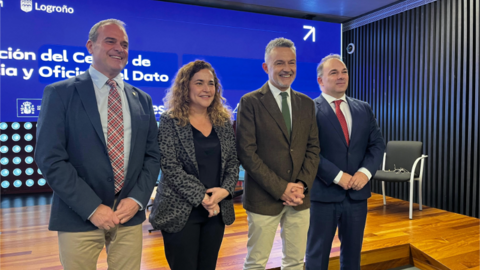 Responsables asistente al  acto  de Logro&ntilde;o